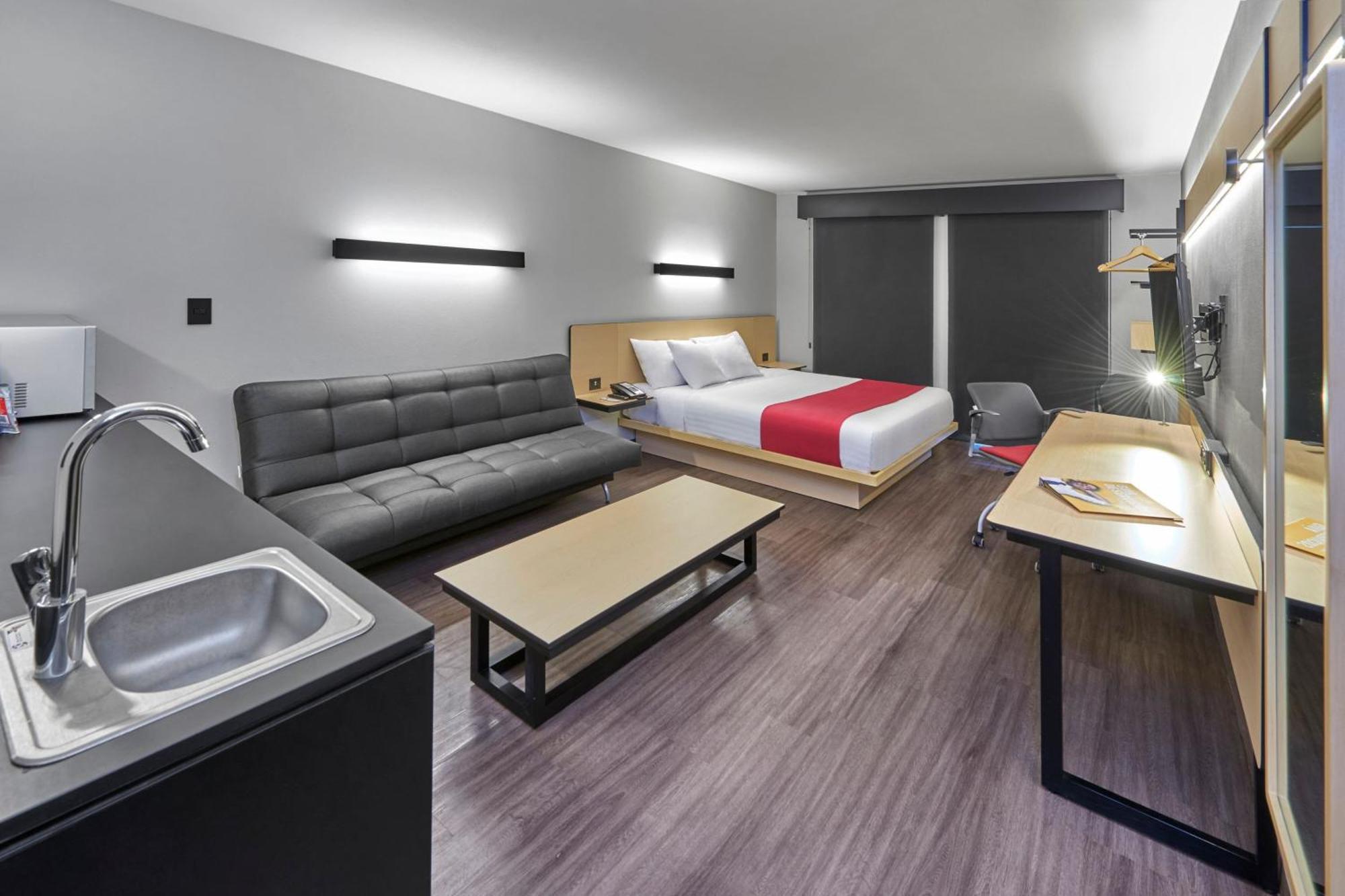 City Express By Marriott Comitan Eksteriør bilde